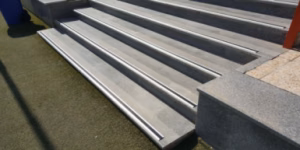 ترمز پله آلمینیومی تخت تک کانال با رویه پی وی سی کدT4-1 درمت DOORMAT